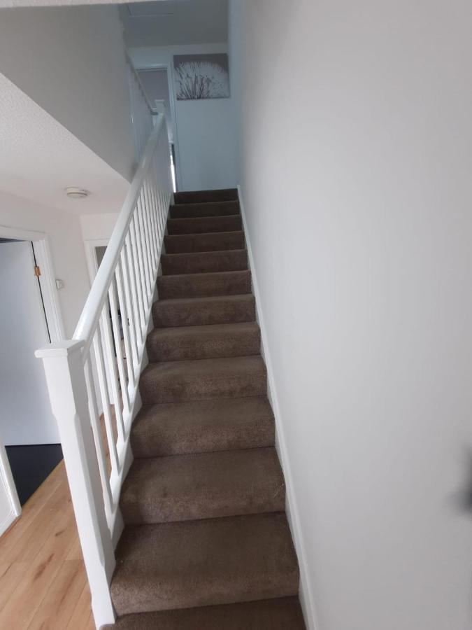 Two Bedroom Luxury House Thamesmead  Esterno foto
