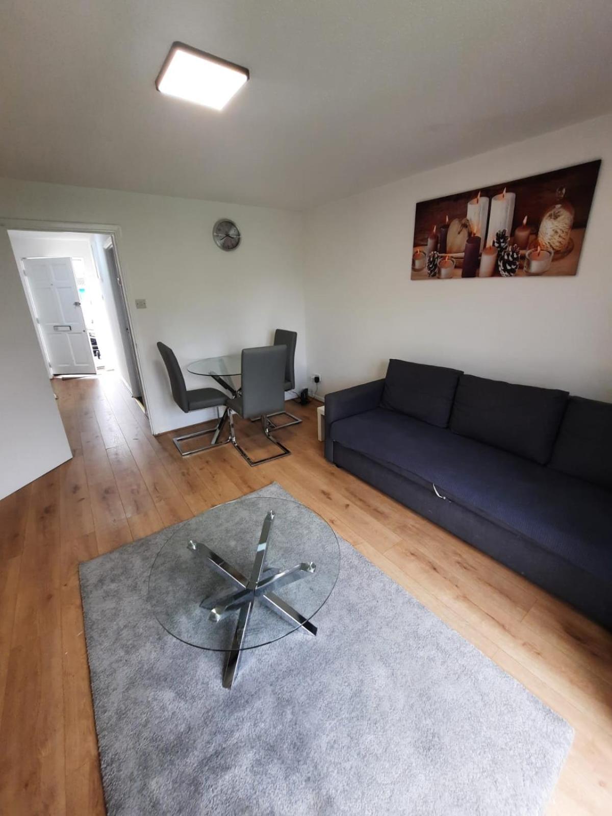 Two Bedroom Luxury House Thamesmead  Esterno foto